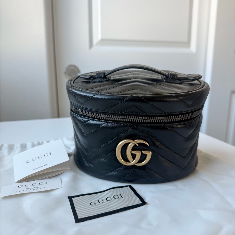 Gucci Matelasse GG Marmont Vanity Cosmetic Case - Black